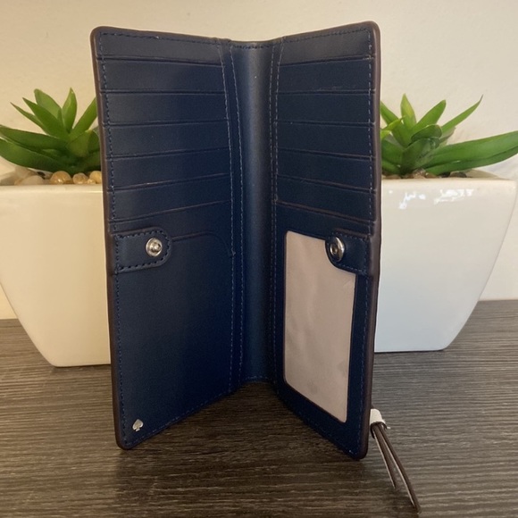 NWOT Kate Spade Wallet - Picture 3 of 3